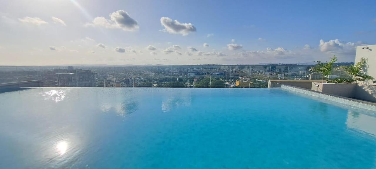 The Lennox Suites By Cozy Accra Bagian luar foto