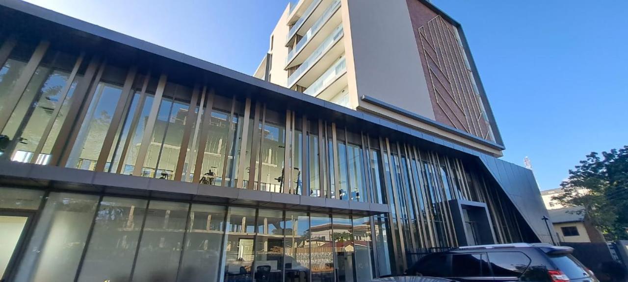 The Lennox Suites By Cozy Accra Bagian luar foto