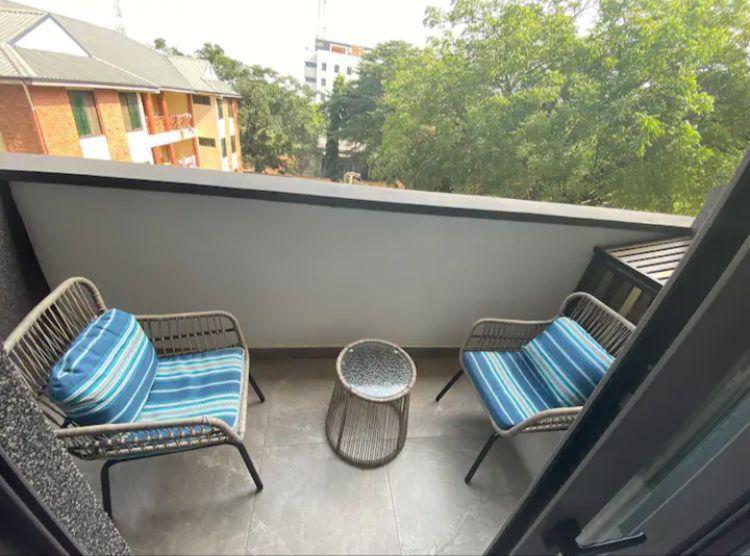 The Lennox Suites By Cozy Accra Bagian luar foto