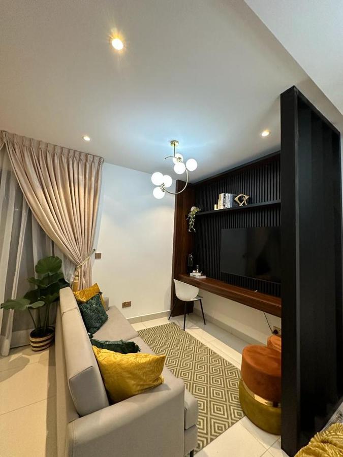 The Lennox Suites By Cozy Accra Bagian luar foto