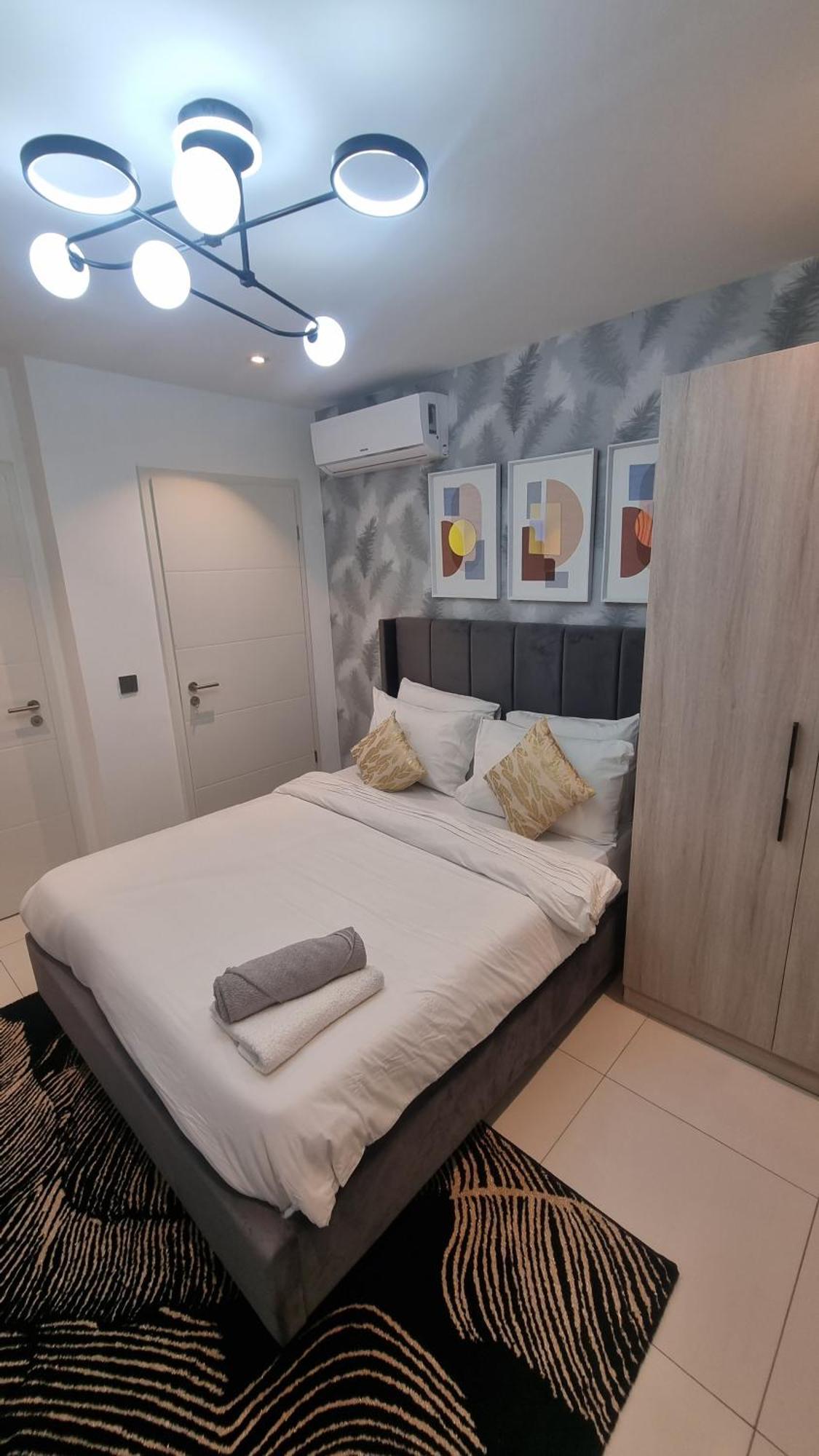 The Lennox Suites By Cozy Accra Bagian luar foto